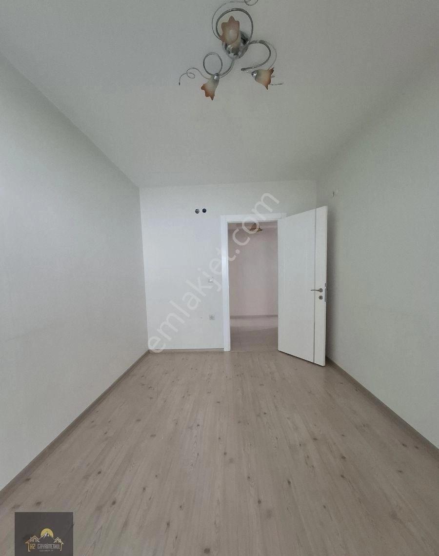Kuşadası Ege Mahallesinde Satılık Masrafsız 3 Oda 1 Salon Daire - Görsel 16
