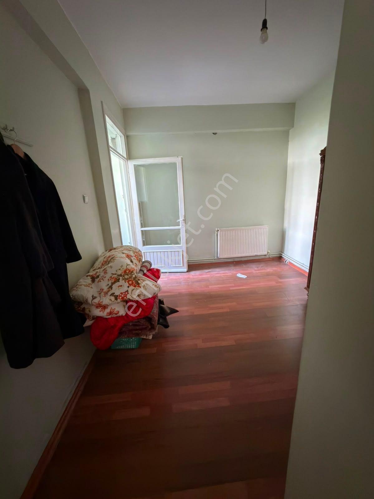 Binevlerde Reno Servisi Arkasında Satılık 2+1 Göbek Kat Daire - Görsel 5
