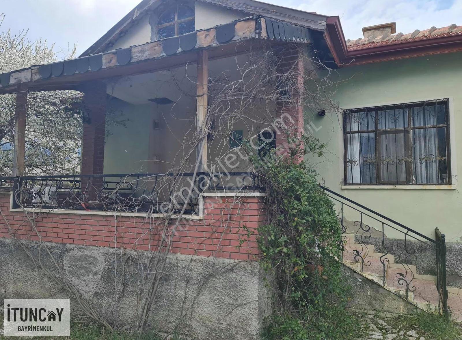 İtuncay Dan Taraşcı Yolunda Satılık Müstakil - Görsel 9