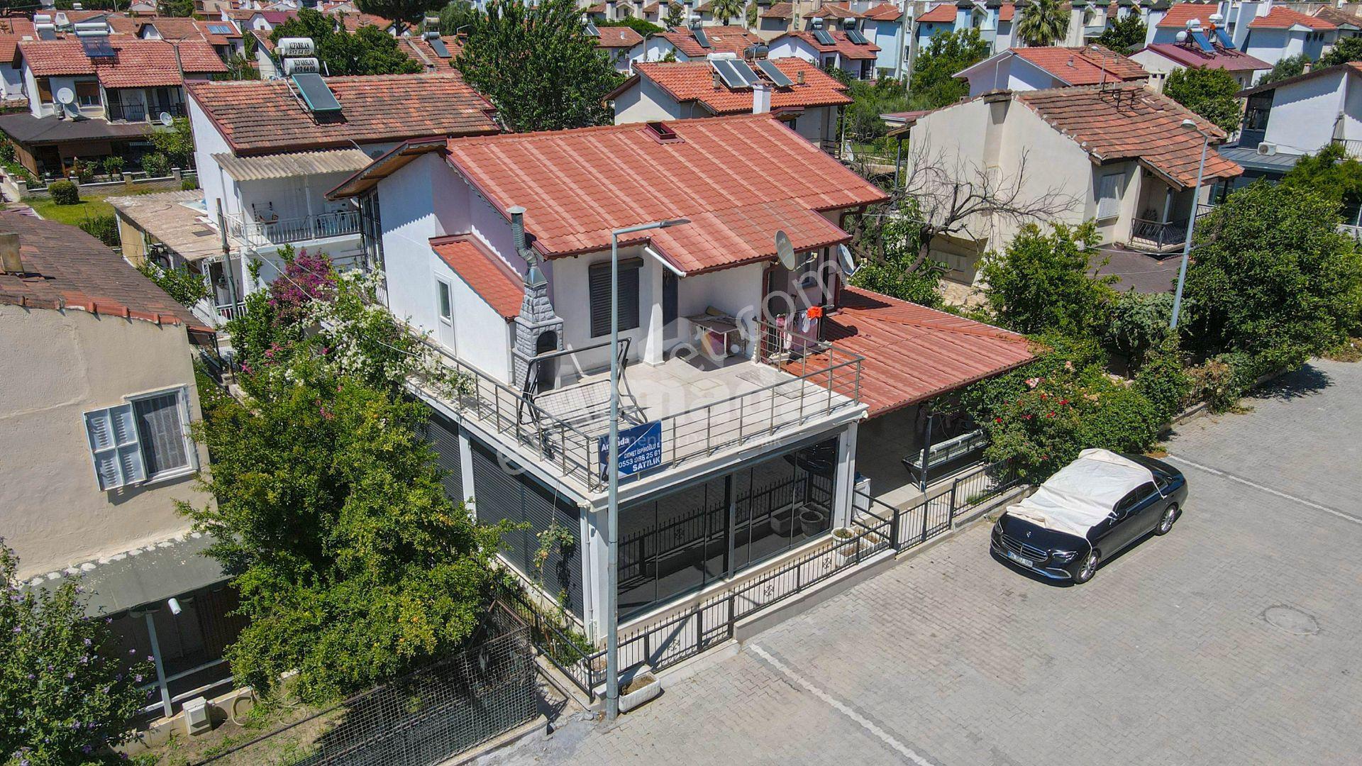 Kuşadası'nda Denize 250 Metre Teraslı Fırsat 2+1 Villa - Görsel 9