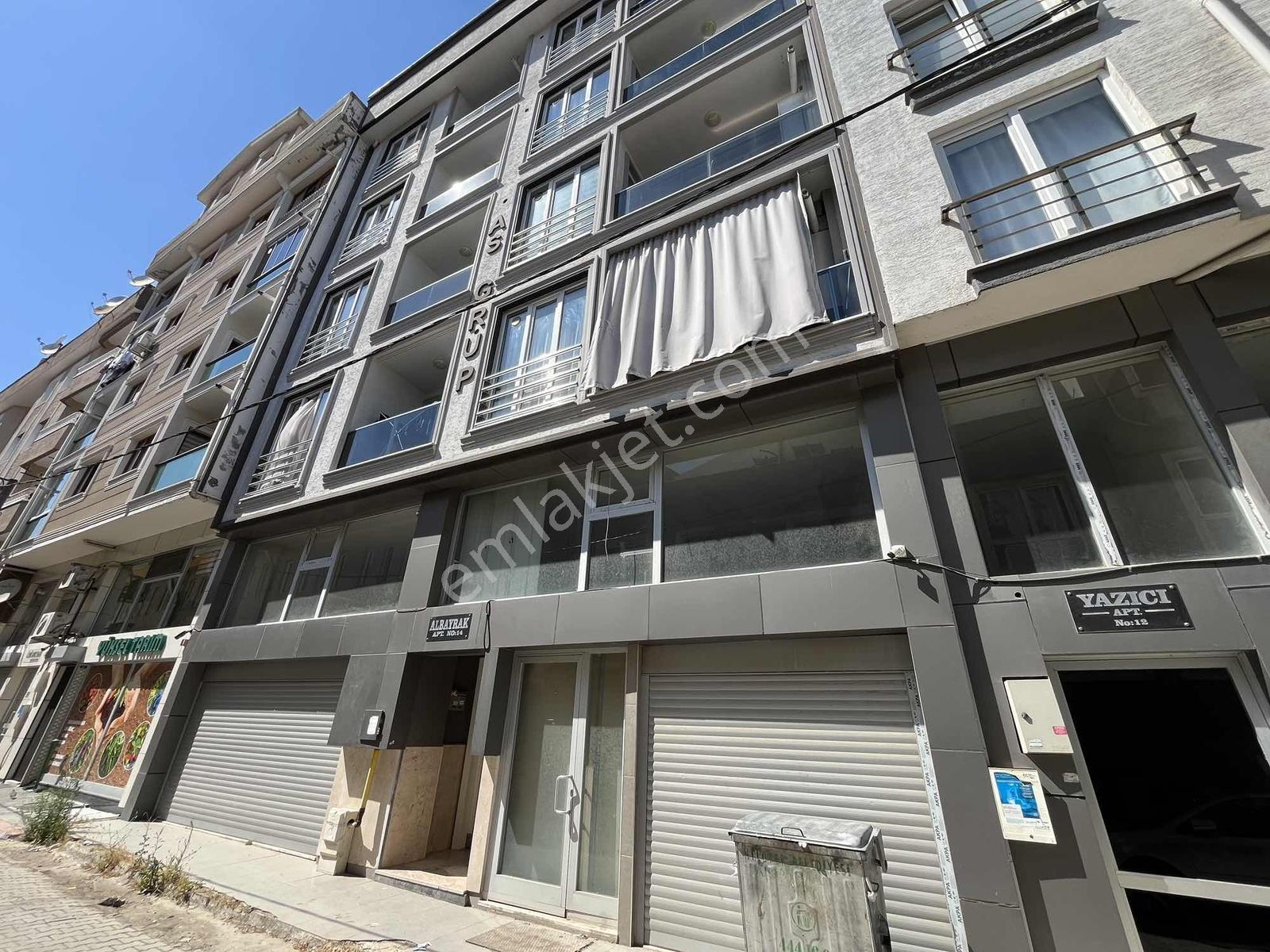 Beşevler Yıldırım Caddesi Üzerinde Ara Kat Kiralık 3+1 Daire - Görsel 2