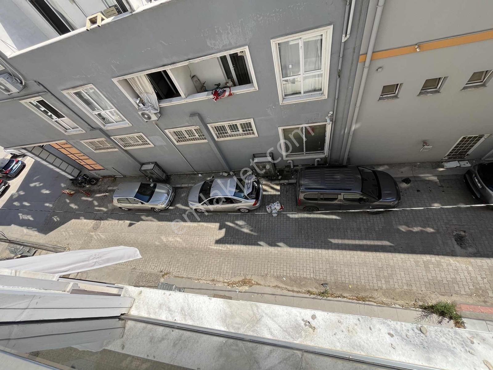 Beşevler Yıldırım Caddesi Üzerinde Ara Kat Kiralık 3+1 Daire - Görsel 16