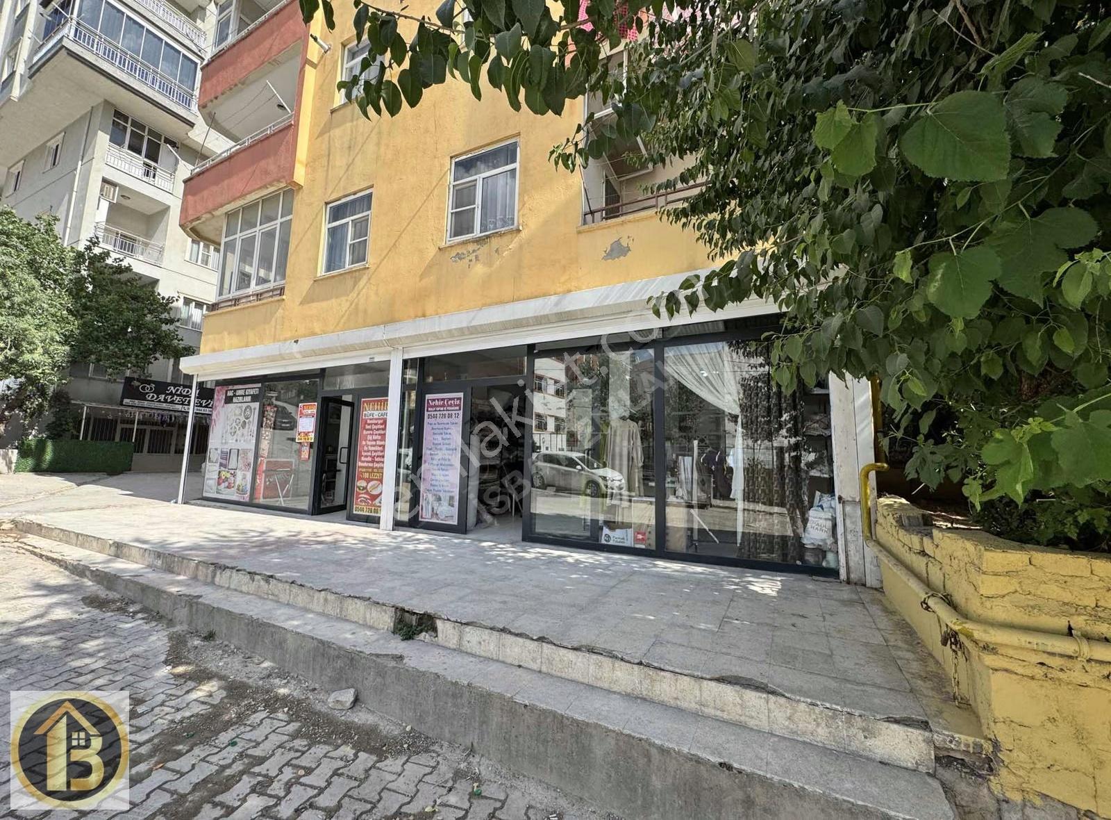 Merkezi Konumda Kasımiye Ortaokulu Yanı Satılık Dükkan - Görsel 3