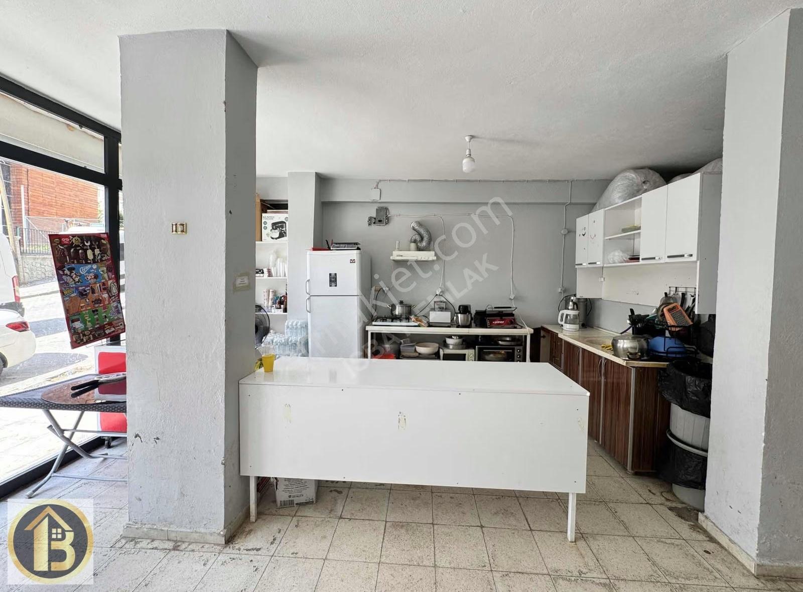 Merkezi Konumda Kasımiye Ortaokulu Yanı Satılık Dükkan - Görsel 26