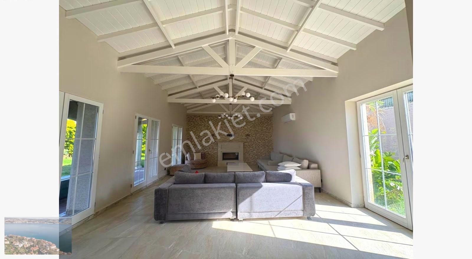 Çeşme Jardın Eden'de Panoramik Deniz Manzaralı Ultra Lüks (4+1) - Görsel 2