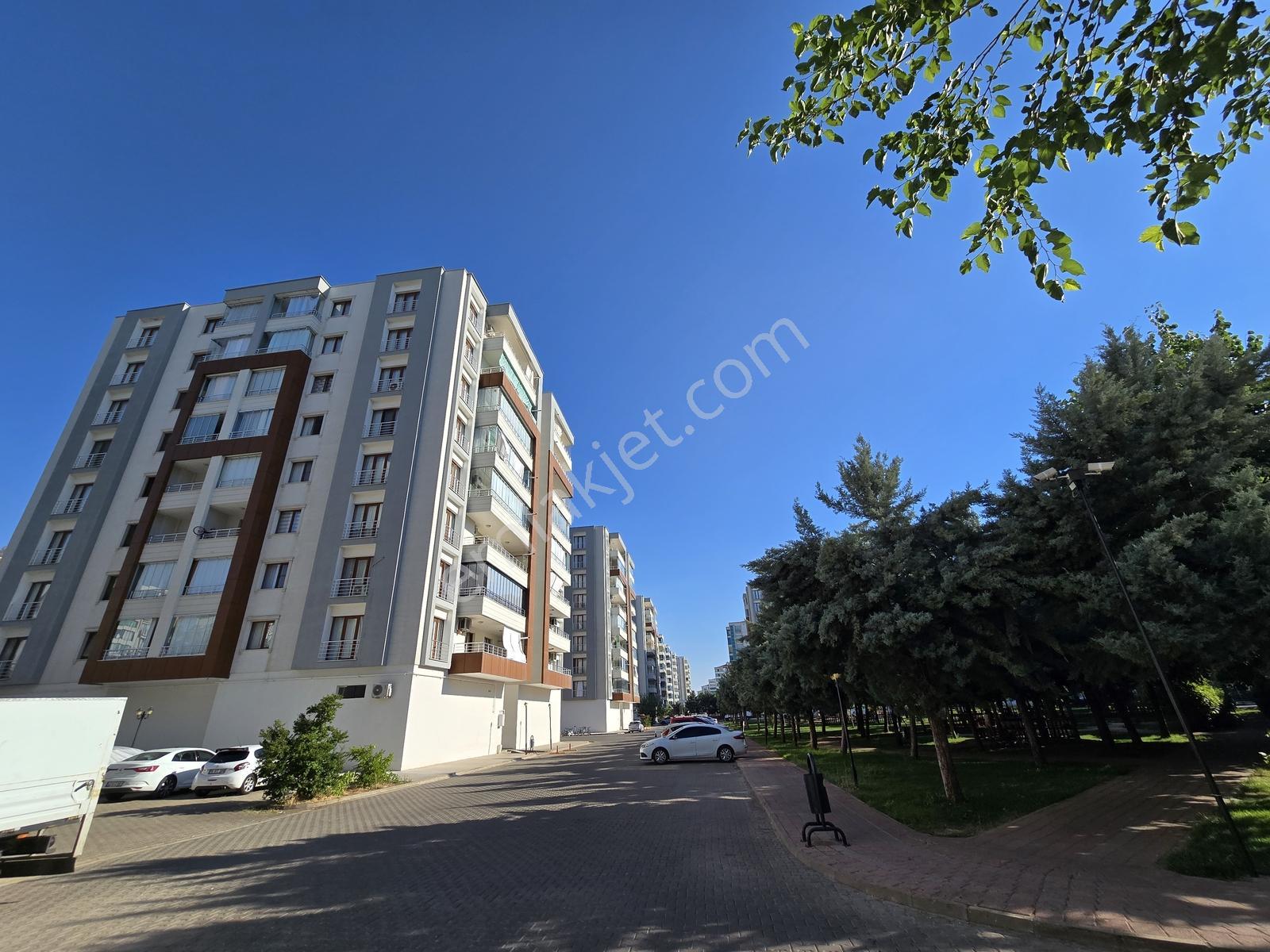 Meran 5 Sts Bağcılarda Satılık 3+1 Daire - Görsel 27