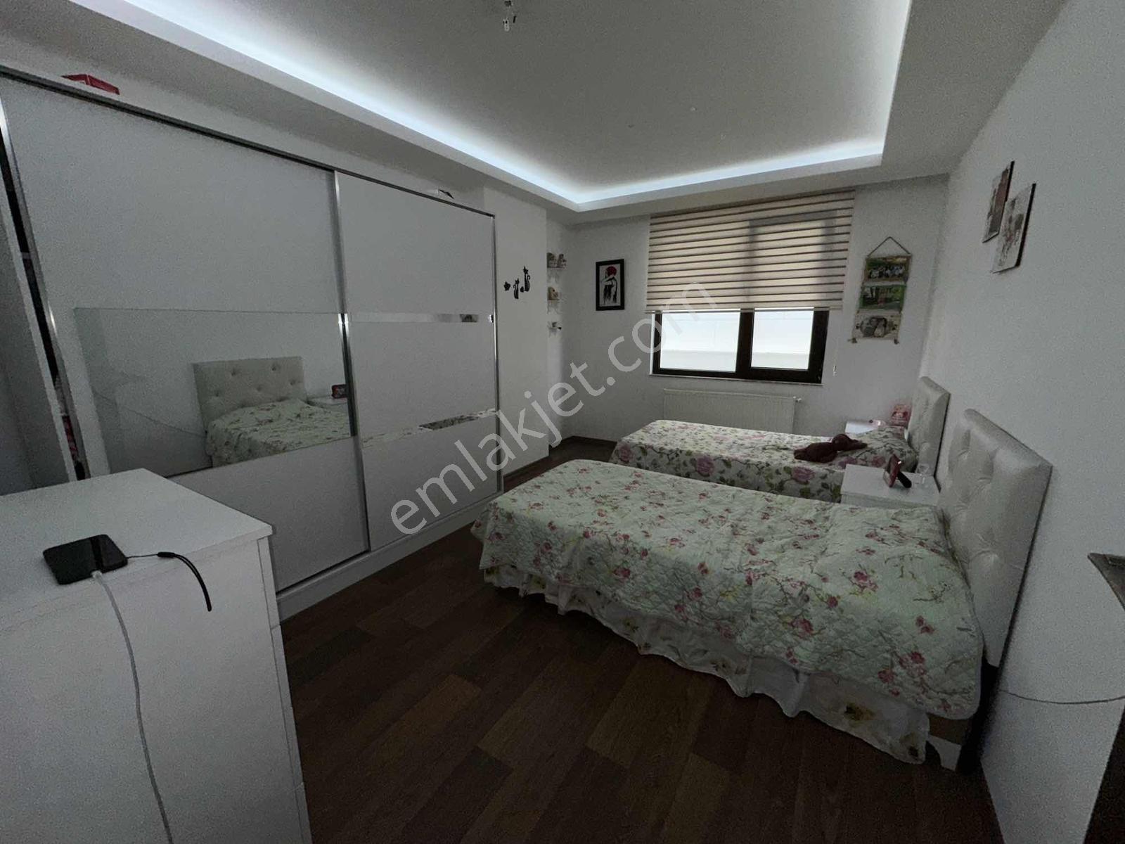 Alan Emlak; Full Eşyalı, Güzelyalı Mah. Sema Sit. Bulvara Cephe - Görsel 23