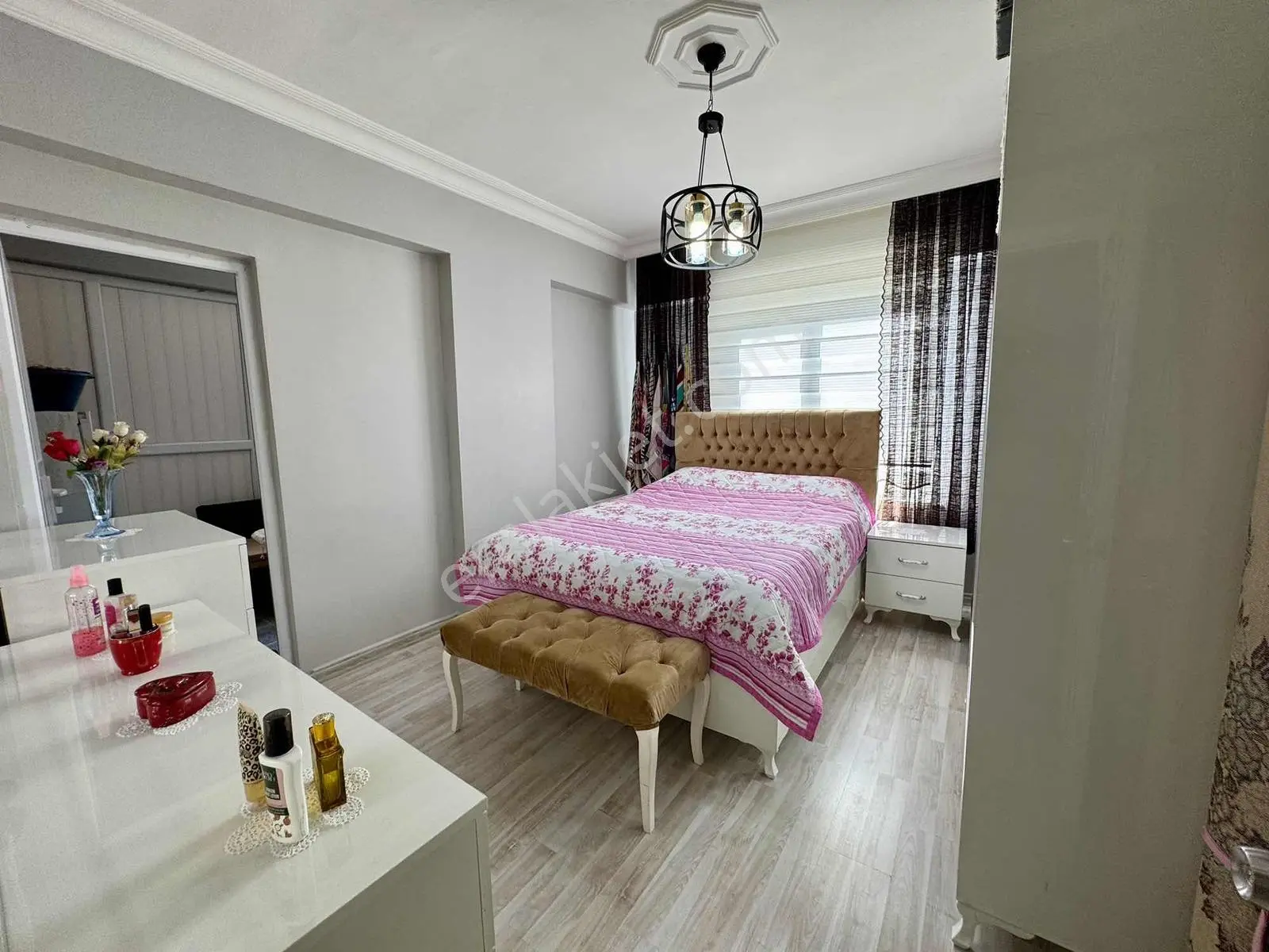 Mhr Grouptan Satılık 4 Odalı Bakımlı Daire - Görsel 5