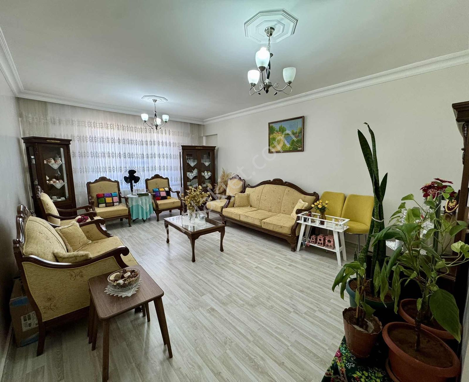 Mhr Grouptan Satılık 4 Odalı Bakımlı Daire - Görsel 21