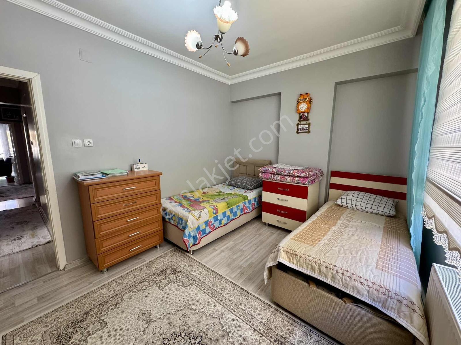Mhr Grouptan Satılık 4 Odalı Bakımlı Daire - Görsel 34