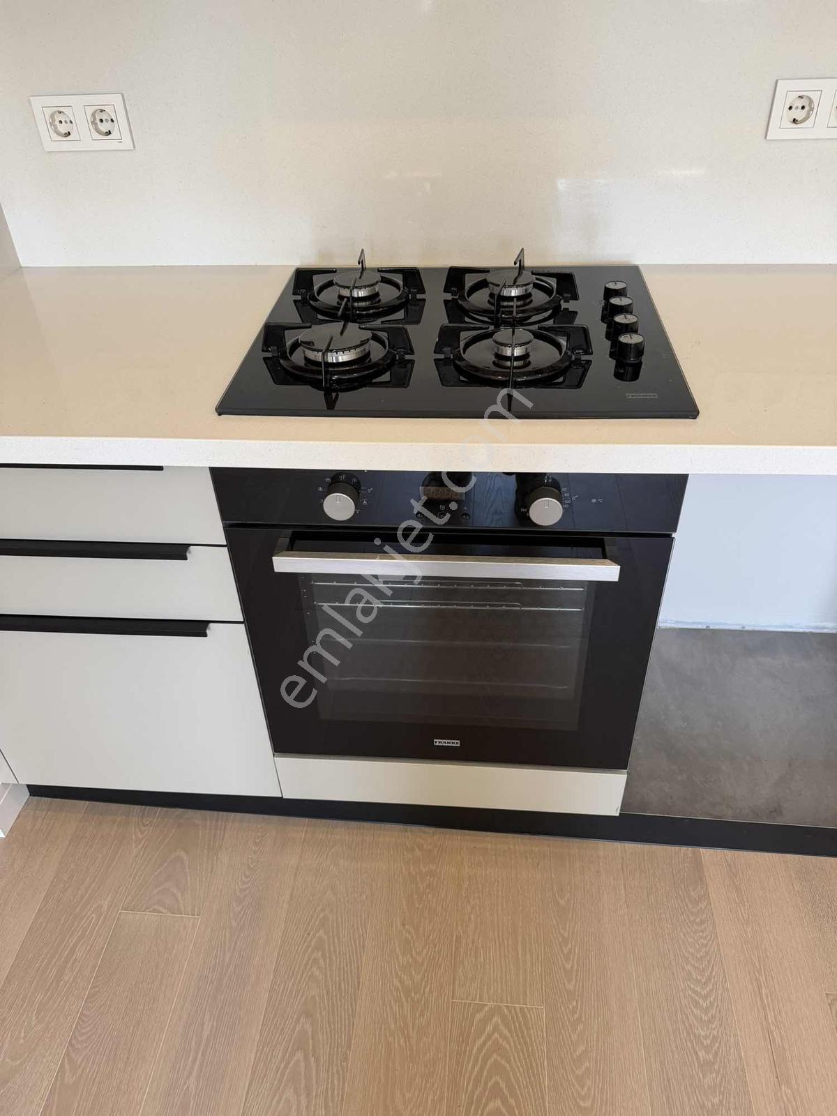 Suadiye Yeni Binada Marmaraya Çok Yakın Kiralık 1+1 - Görsel 9