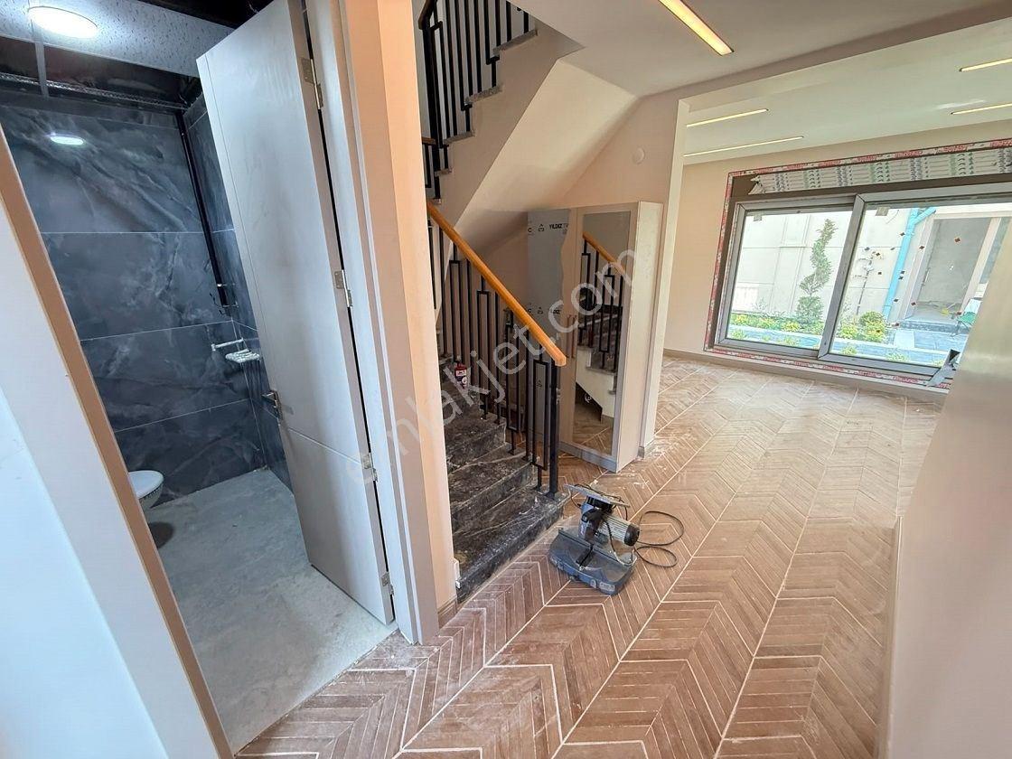 Kavaklı Mahallesinde Butik Site İçinde Deniz Manzarlı 5+2 Villa - Görsel 12