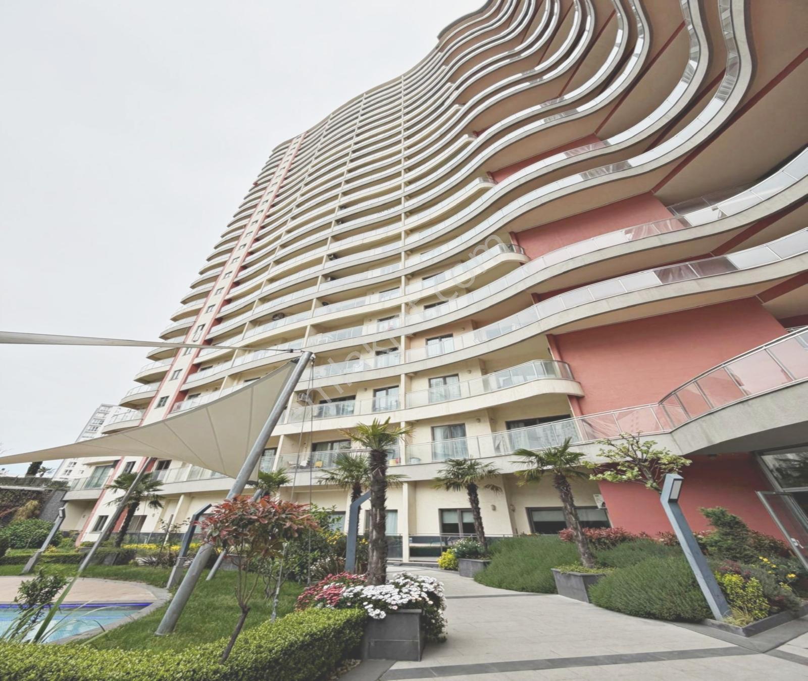 Metrobuse Yakın Site İçerisinde 1+1 Full Konsept Kiralık Daire - Görsel 24