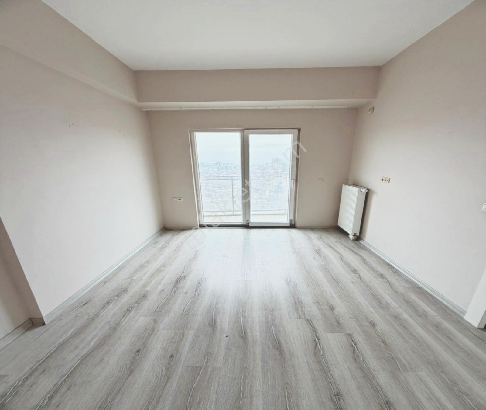 Metrobuse Yakın Site İçerisinde 1+1 Full Konsept Kiralık Daire - Görsel 10