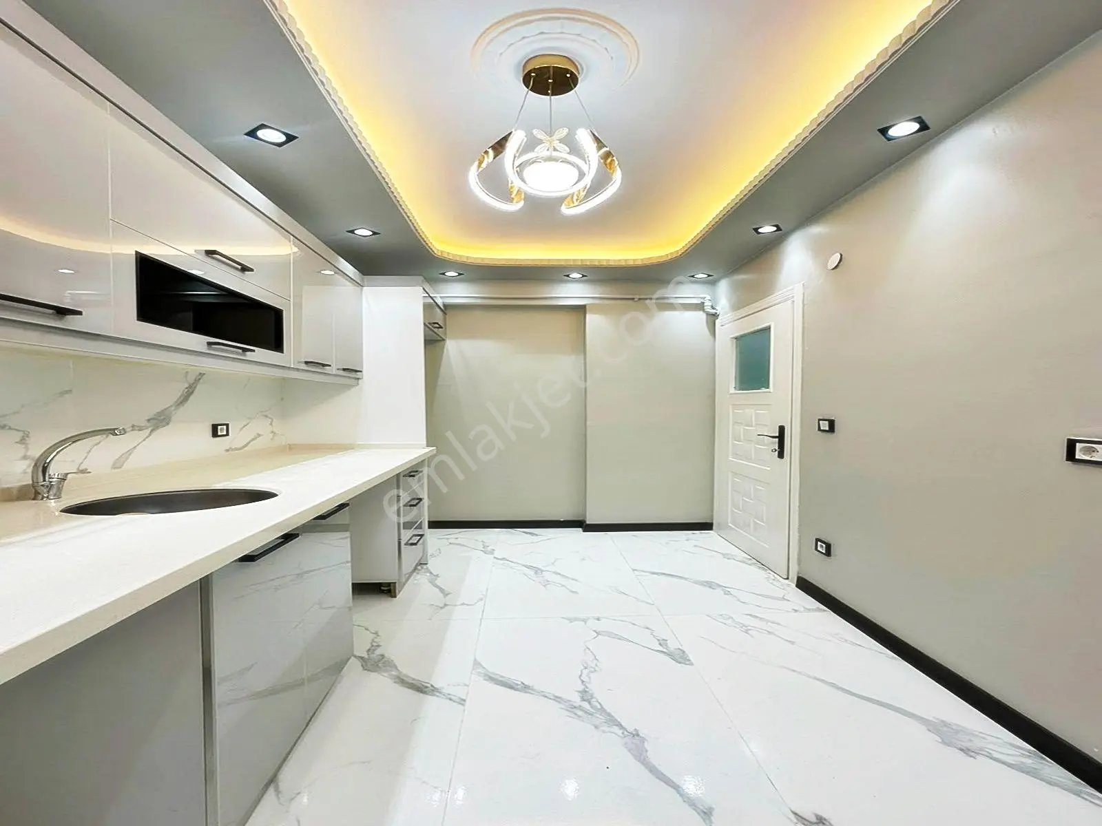 Nes Yapı'dan Metrobüse Ve Ulaşıma Yakın Modern Tasarımlı 2+1 Satılık Daire!!!! - Görsel 14