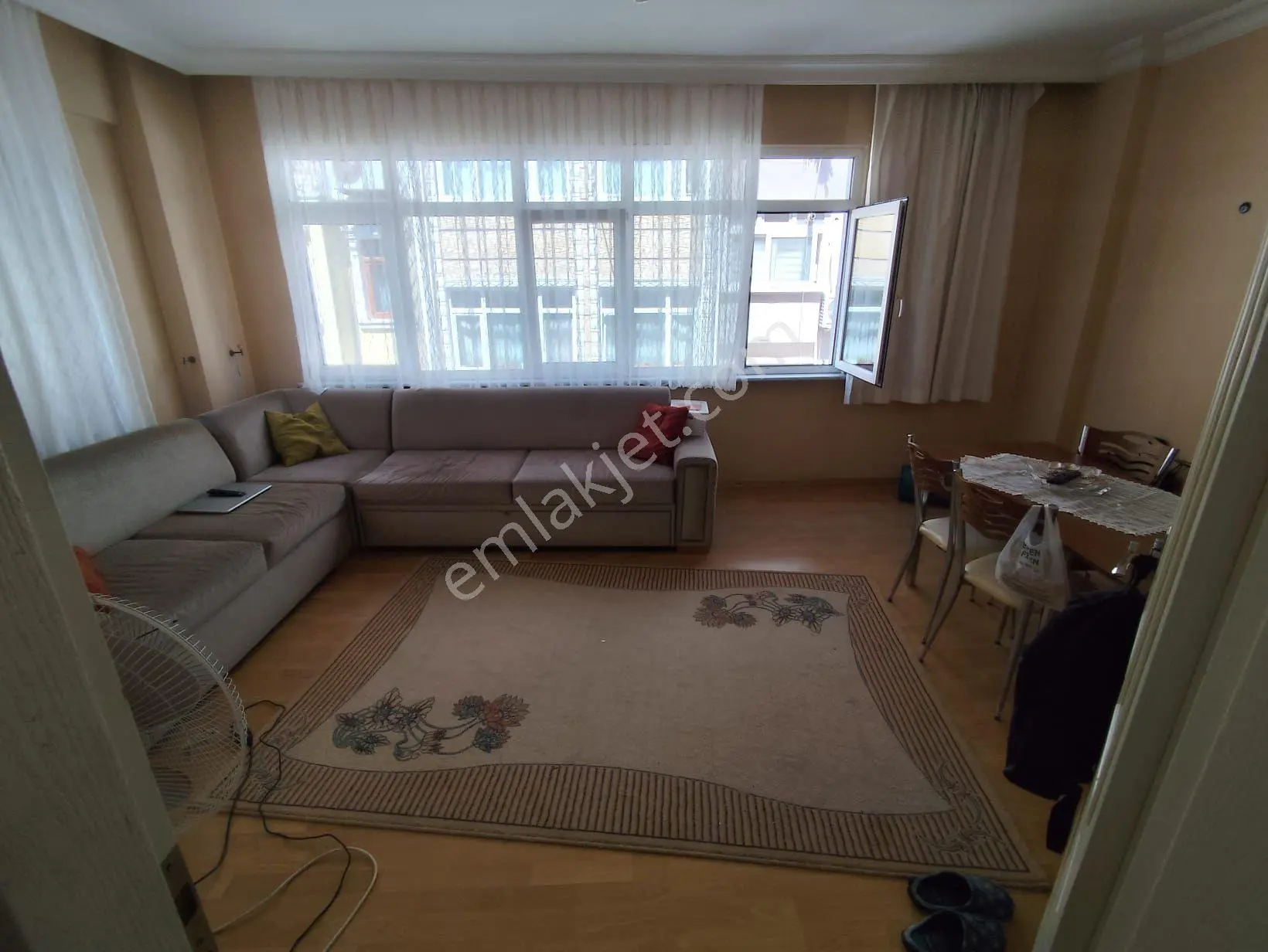 Kocamustafapaşa Sebzeci Sok 2+1 85 Mt Kat 2 Çıftcephe Satılık Daire - Görsel 2