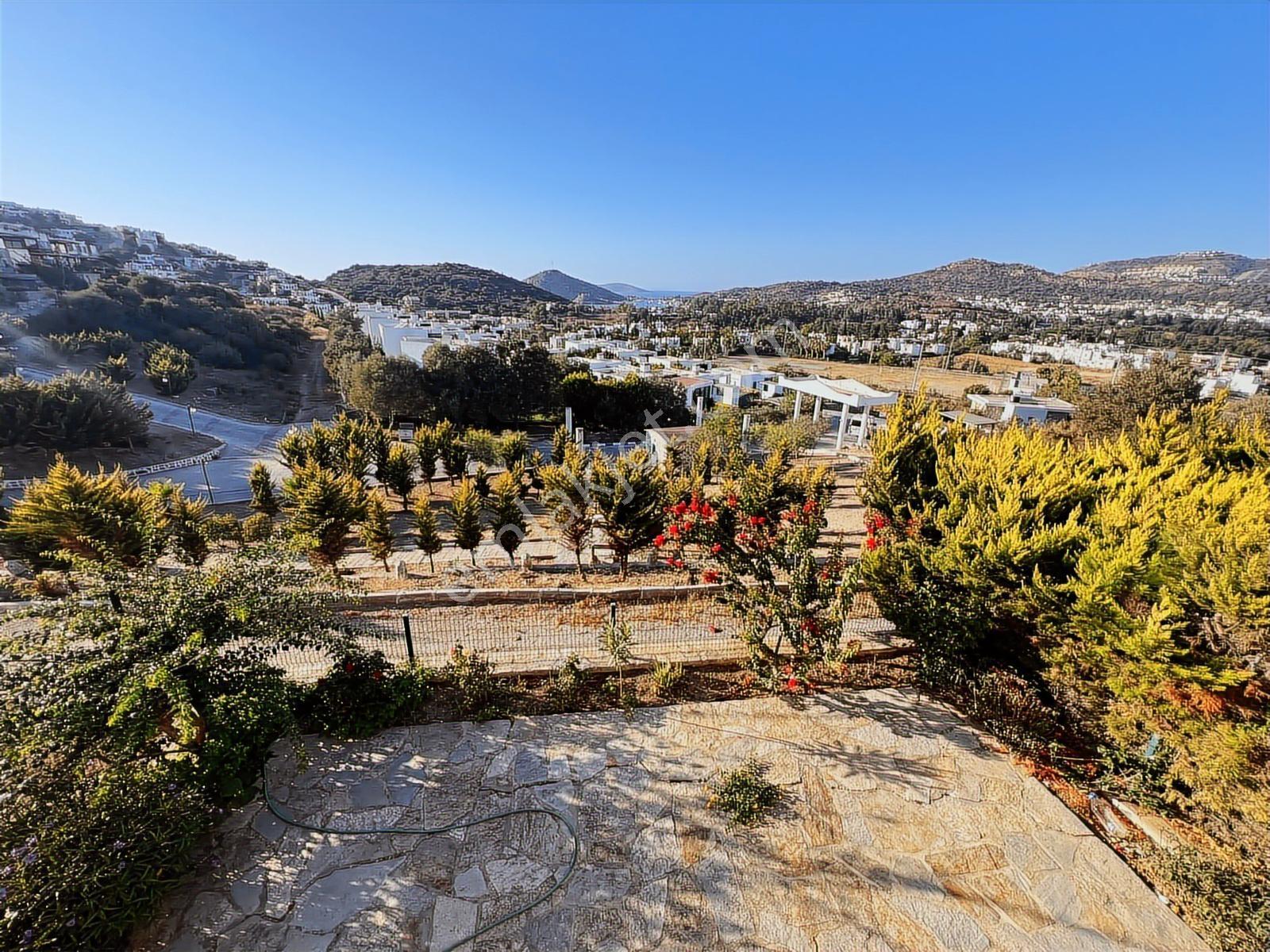 Bodrum,gümüşlük'te,deniz Manzaralı,bitişik Nizam,müstakil Bahçel - Görsel 20