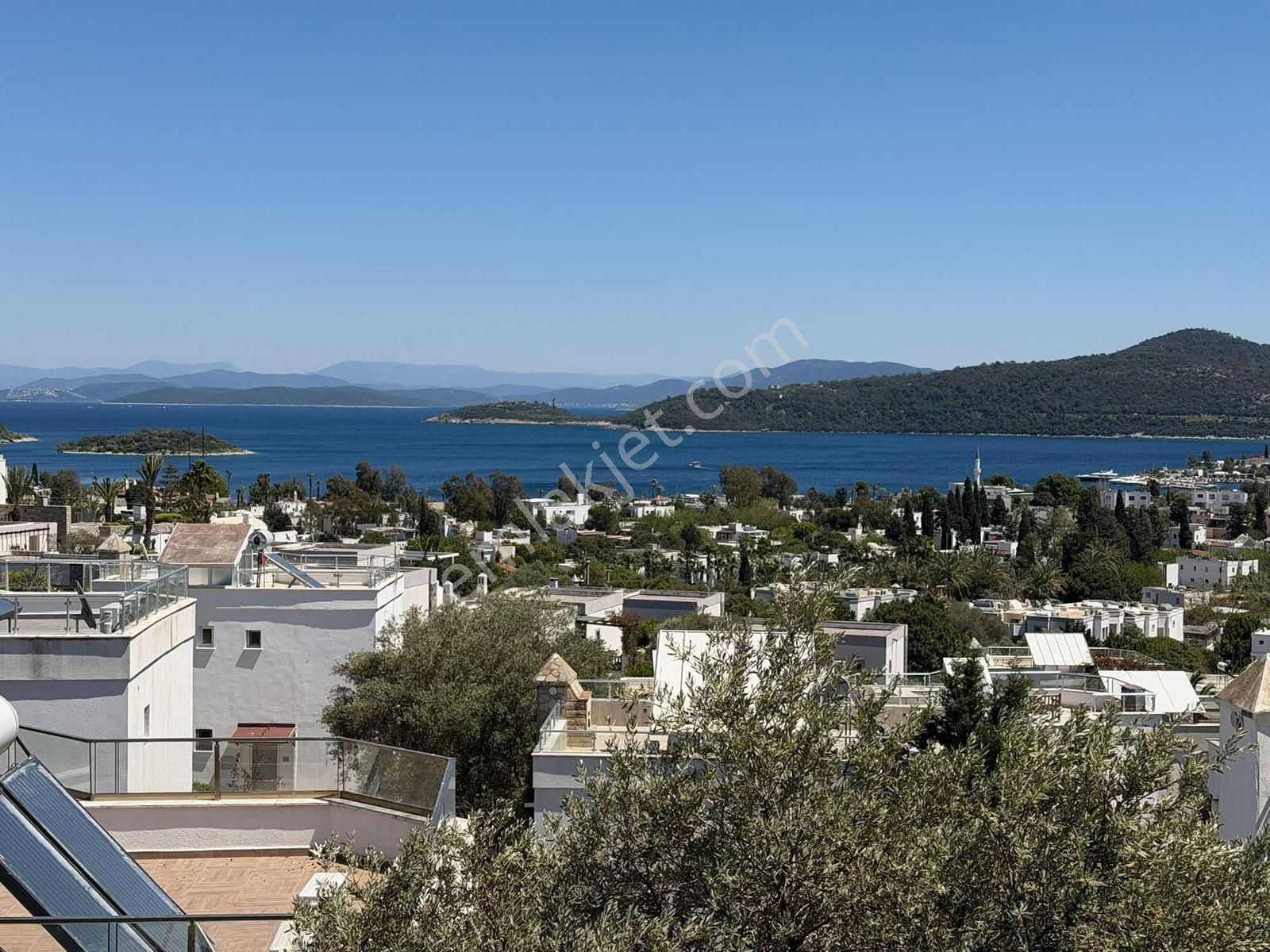 Bodrum,türkbükü,yıllık Kiralık,eşyalı,bahçe Katı,2+1,daire - Görsel 4