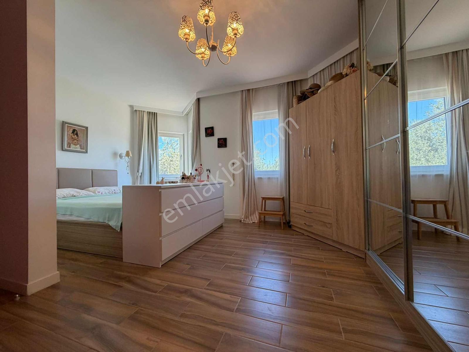 Bodrum,türkbükü,yıllık Kiralık,eşyalı,bahçe Katı,2+1,daire - Görsel 15