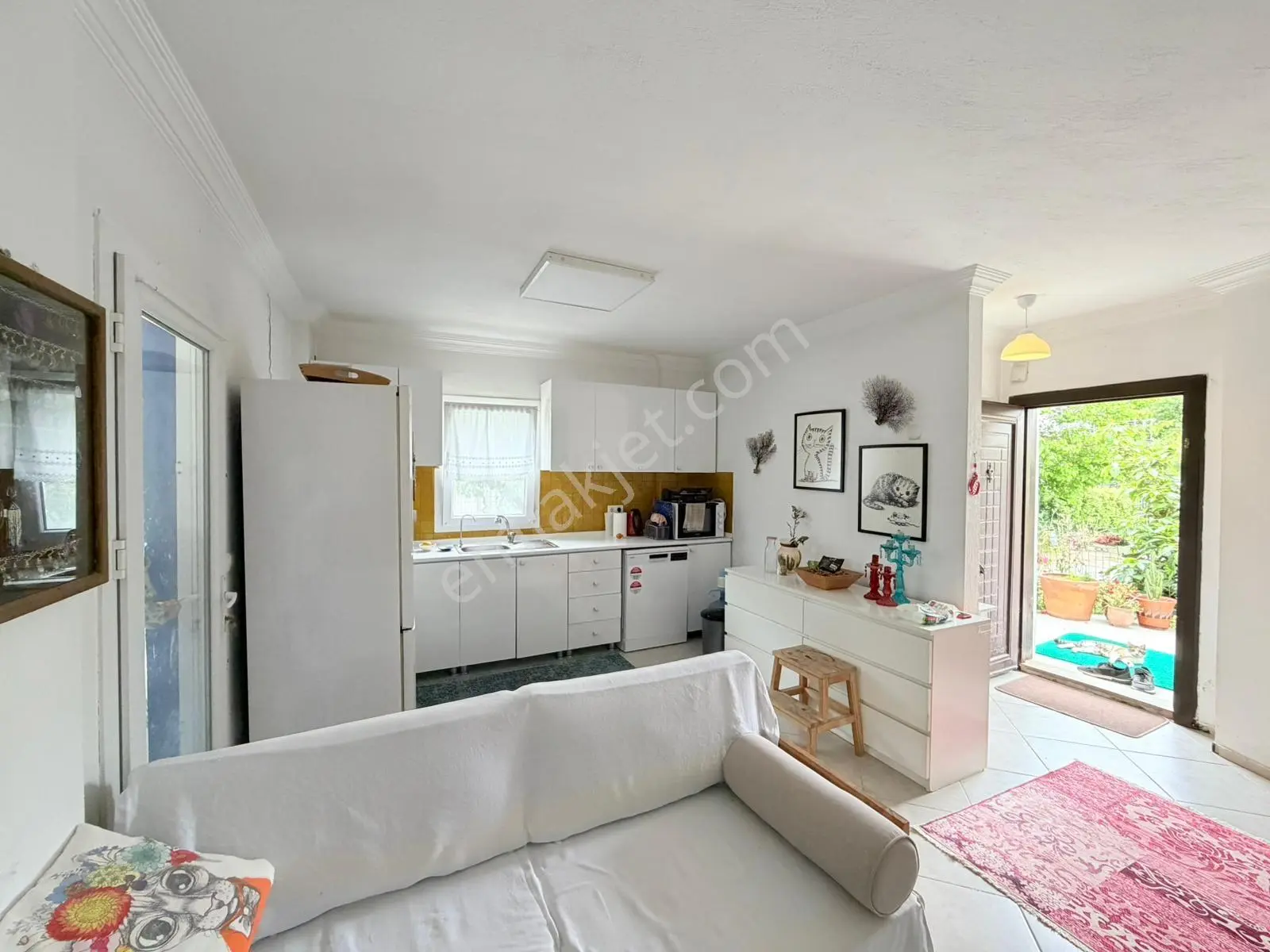 Gümüşlük'te,satılık,merkezi Konumda,3+1,dubleks,ikiz Villa - Görsel 2