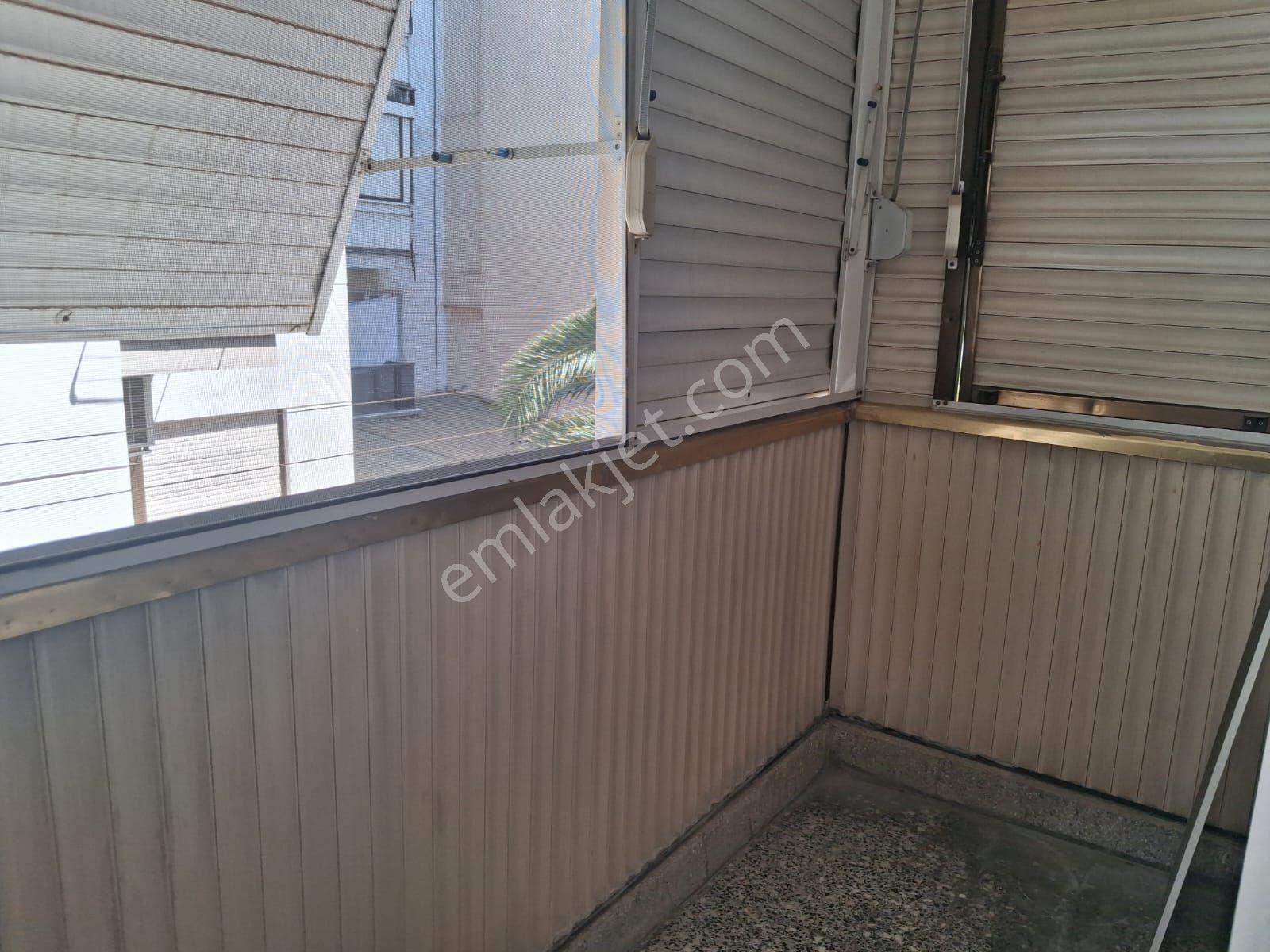 Güzelyalı Da Merkezi Yerde Çift Cephe Mithatpaşa Caddesi Deniz Yakını - Görsel 8