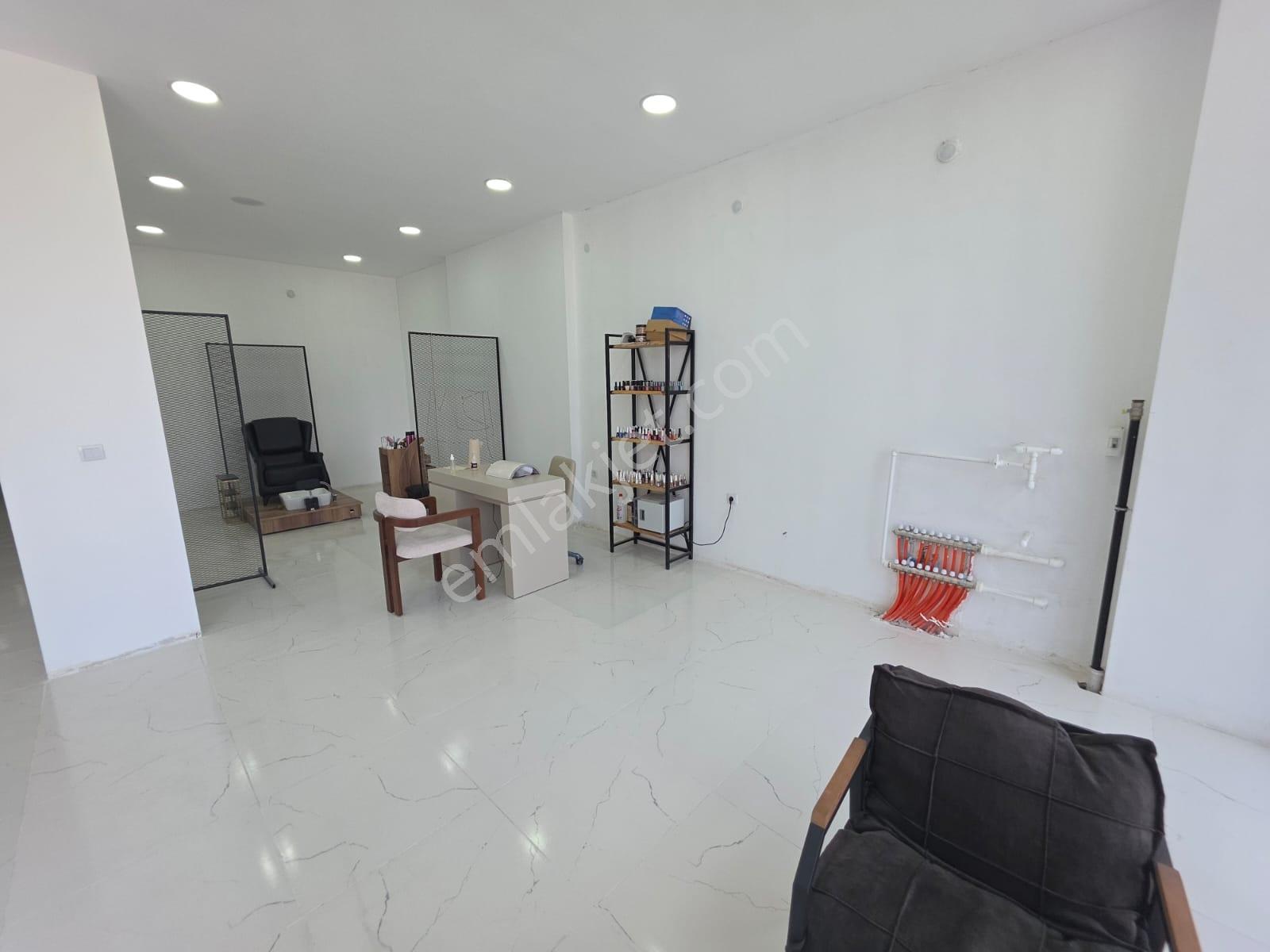 Kuzeykentte Devren Kiralık Bay & Bayan Kuaför Ve Güzellik Salonu - Görsel 6