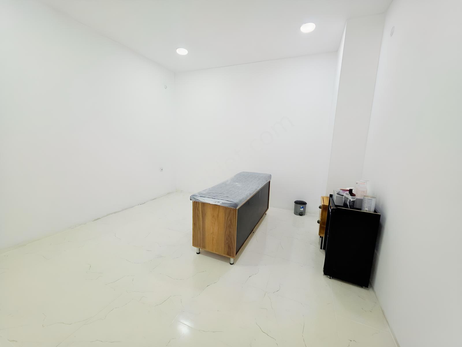 Kuzeykentte Devren Kiralık Bay & Bayan Kuaför Ve Güzellik Salonu - Görsel 13