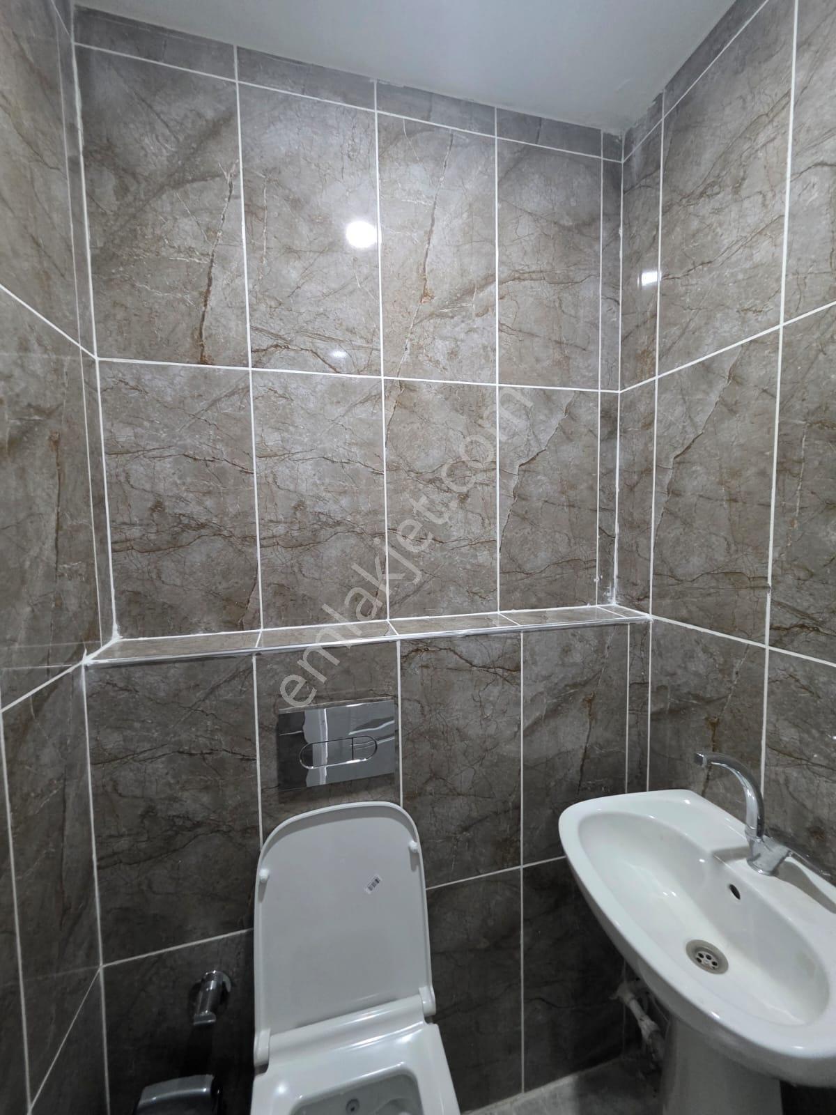 Kuzeykentte Devren Kiralık Bay & Bayan Kuaför Ve Güzellik Salonu - Görsel 19