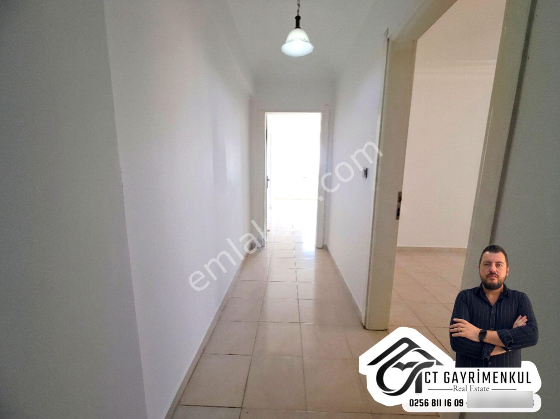 Didimde Satılık 4+1 Dubleks Daire Ön Cephe Merkezi Konumda Geniş Kullanışlı ! - Görsel 33