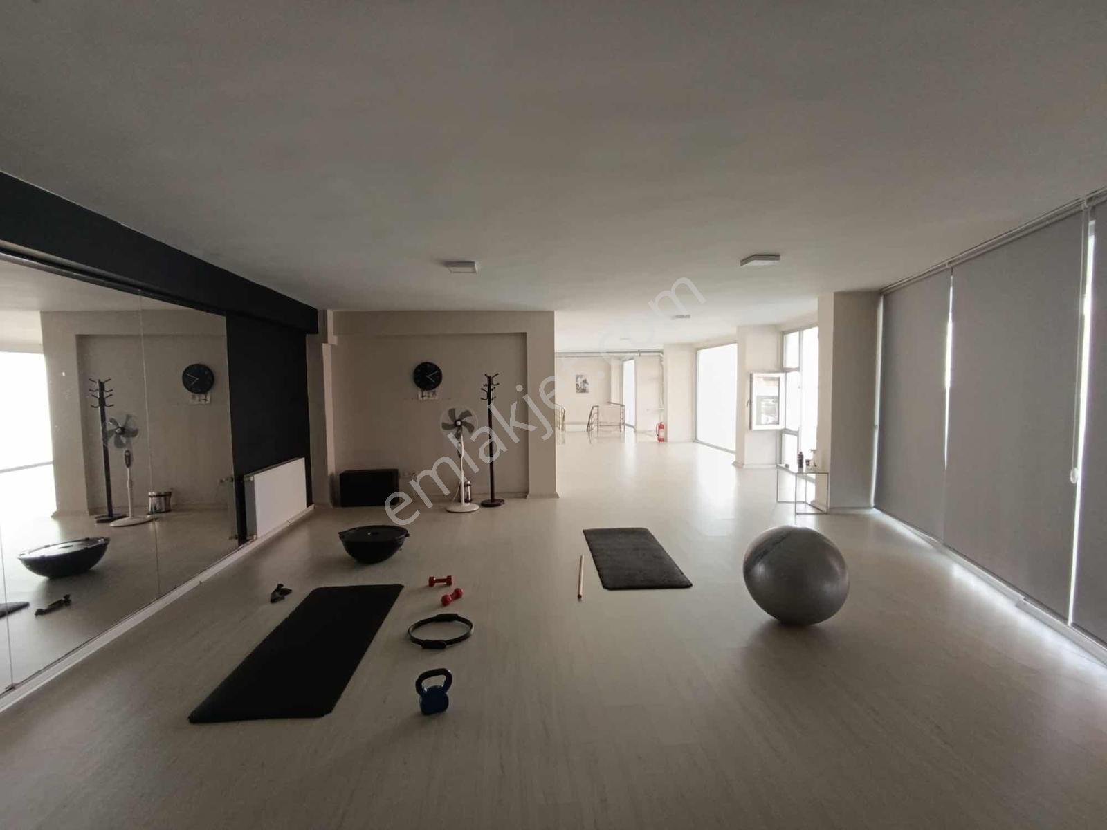 Çekmeköy Mimar Sinan Mah 3 Katlı 500m2 Satılık Dükkan Mağza - Görsel 5