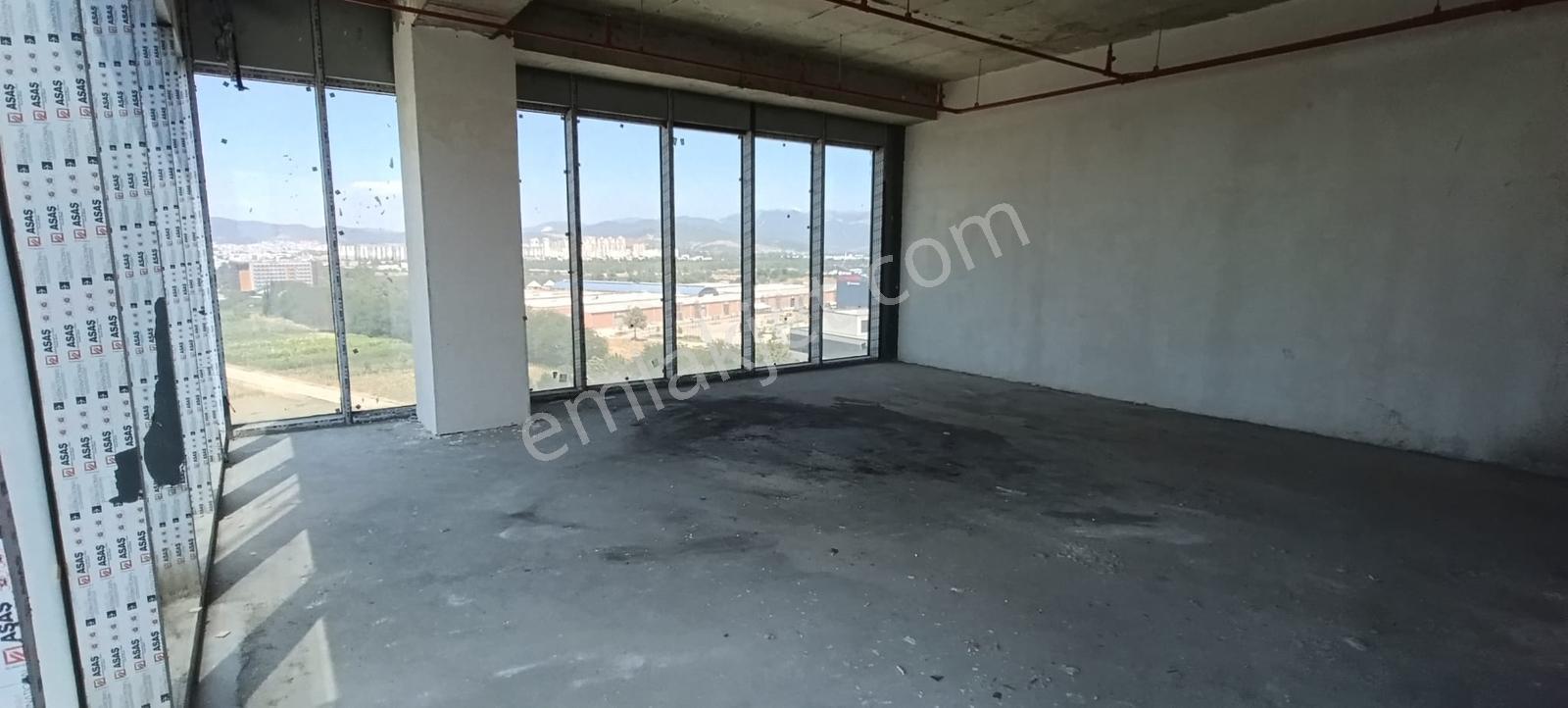 Bursa Sky Tower'da 80 M2 / Hilton Cepheli / Satılık Köşe Ofis - Görsel 16