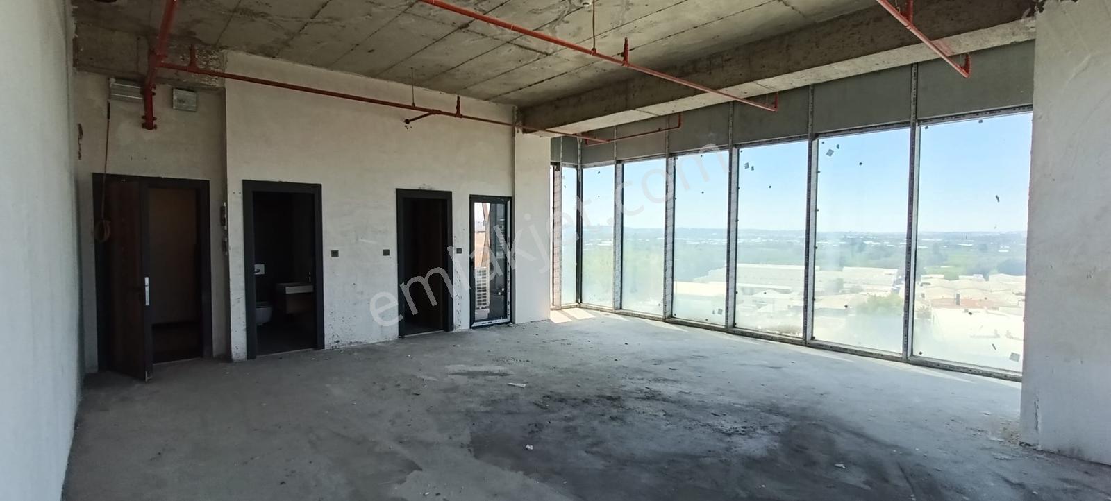 Bursa Sky Tower'da 80 M2 / Hilton Cepheli / Satılık Köşe Ofis - Görsel 18