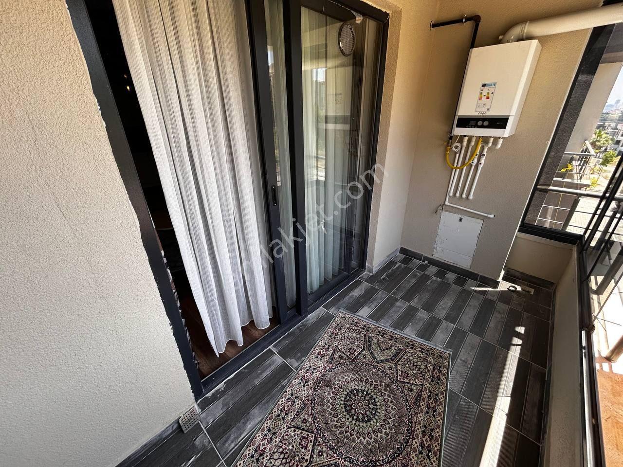 Havuzlu Site İçinde Full Eşyalı Satılık Daire - Görsel 10