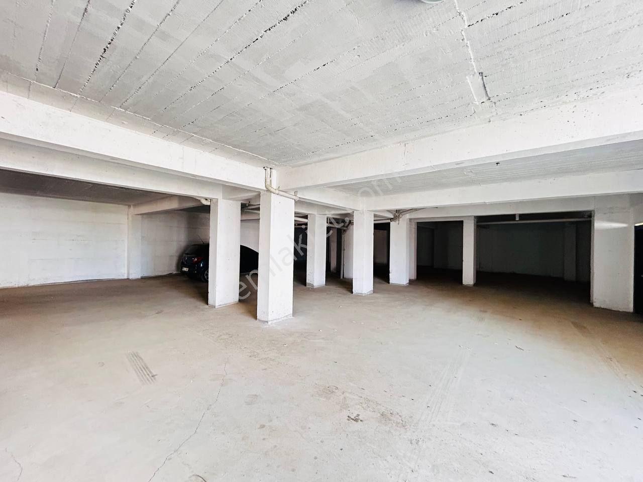 Havuzlu Site İçinde Full Eşyalı Satılık Daire - Görsel 21