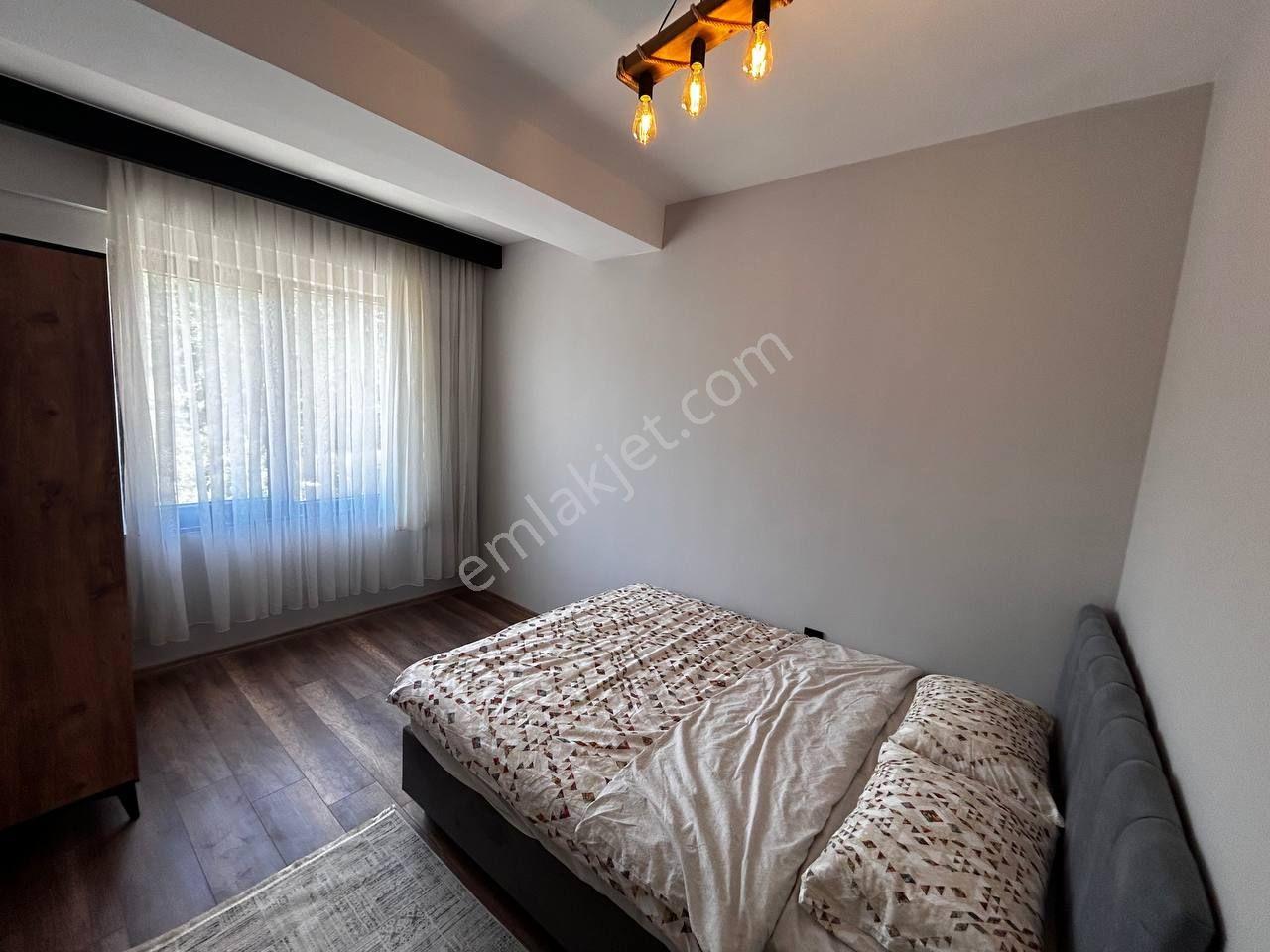 Havuzlu Site İçinde Full Eşyalı Satılık Daire - Görsel 15