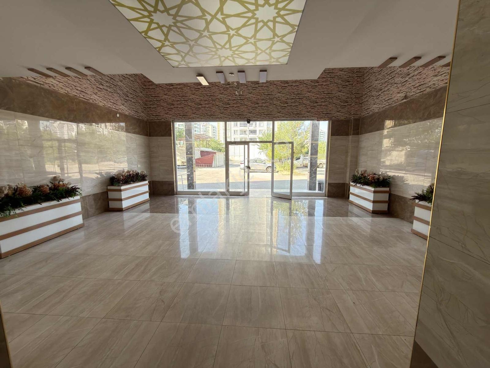 Şehir Hastanesi Yakınında 4+1 Satılık Daire - Görsel 35