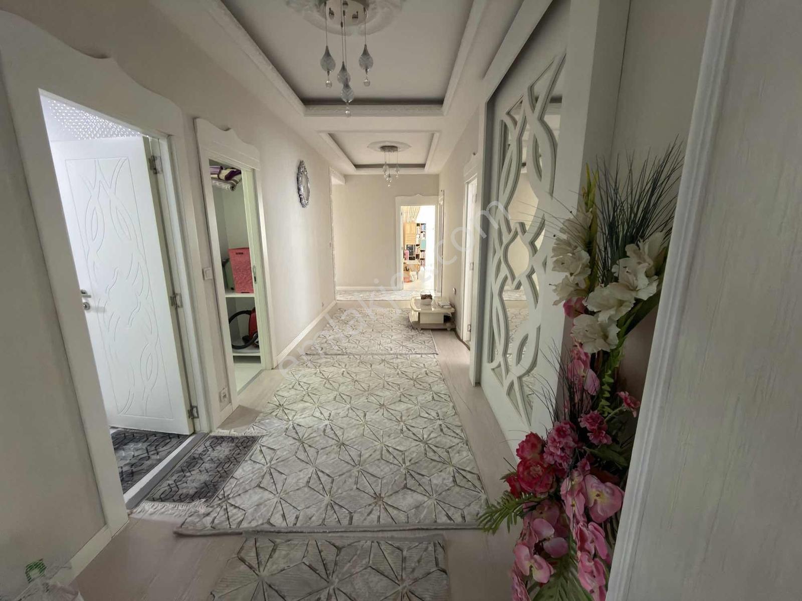 Şehir Hastanesi Yakınında 4+1 Satılık Daire - Görsel 16