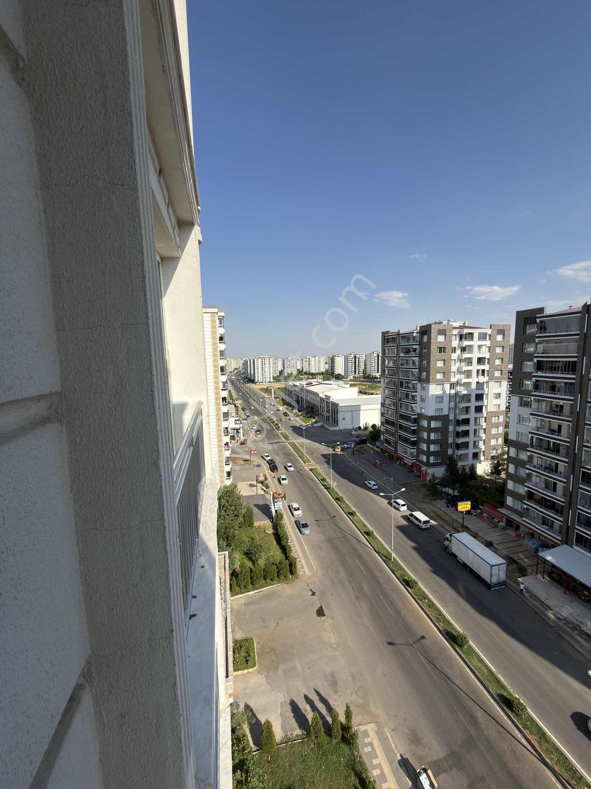 Şehir Hastanesi Yakınında 4+1 Satılık Daire - Görsel 2