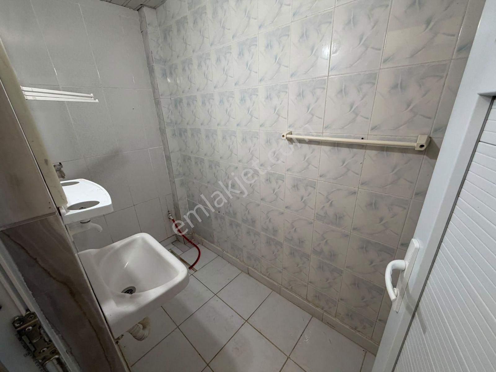 Tömük Flamingo 3'te Denize Sıfır Sitede Geniş 2+1 Bahçe Katı - Görsel 20