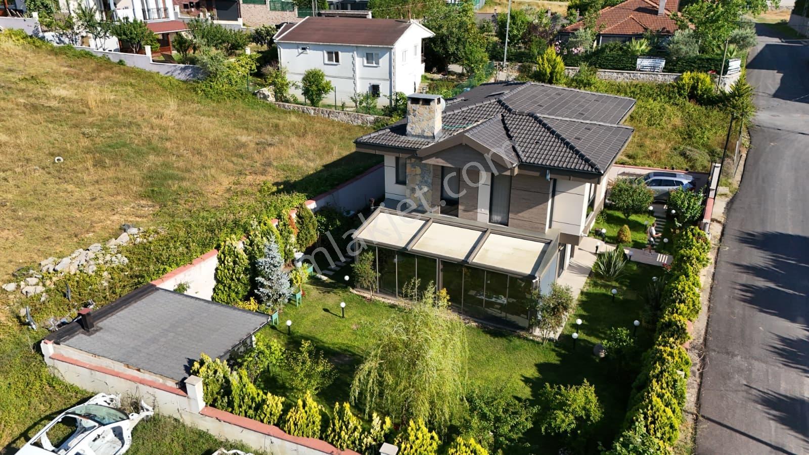 Şıklık,konfor,prestijli Yaşam İçin 5+1 Müstakil Satılık Villa - Görsel 14