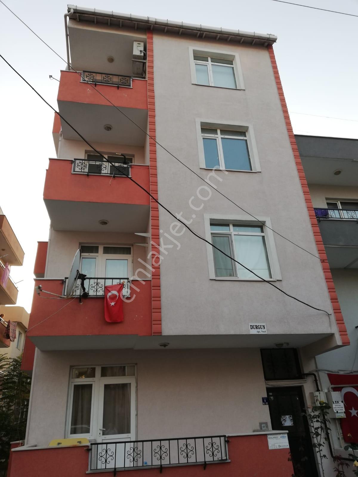 Çanakkale Esenler Mahallesi Şehitler Cami Arkasında 3+1