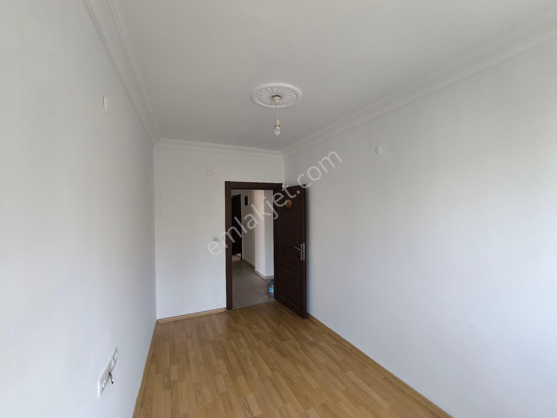 Manavgat Aşağı Hisar Mahallesi'nde 2+1 Ara Kat Kiralık Daire - Görsel 6
