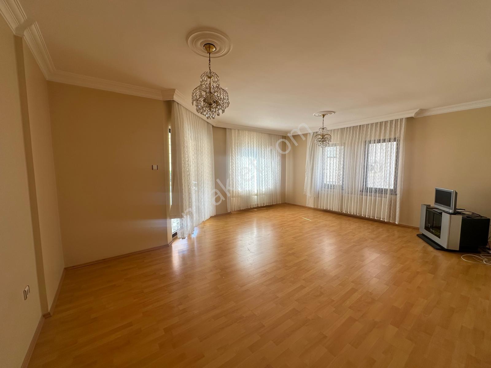 Wınner Wall'dan Kurtuluş Hekimler Sitesinde Satılık 3+1 Daire - Görsel 2