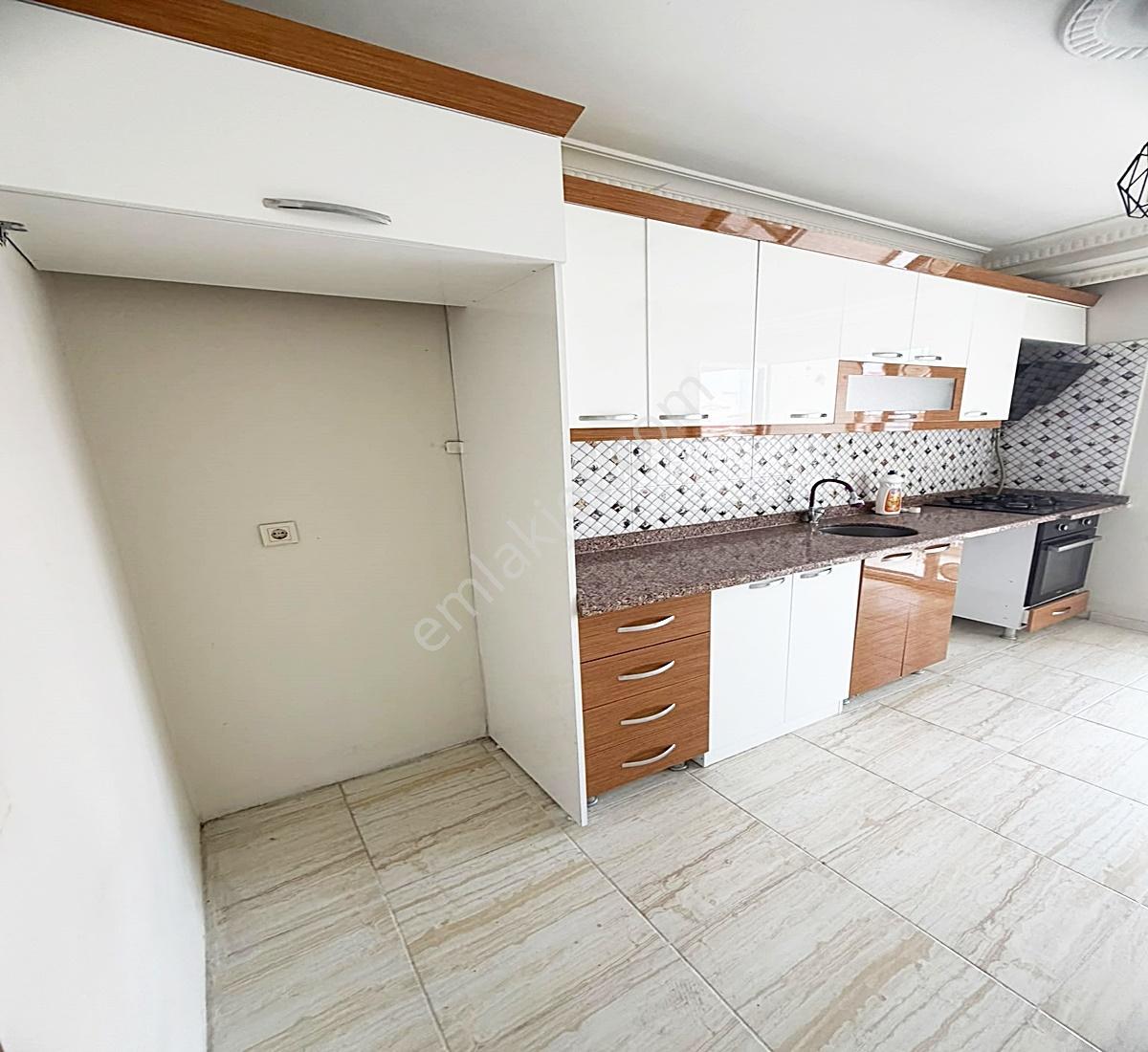 Mehterçeşme Mh'de Ön Cephe Balkonlu Asansörlü 2+1 Kiralık Daire - Görsel 8