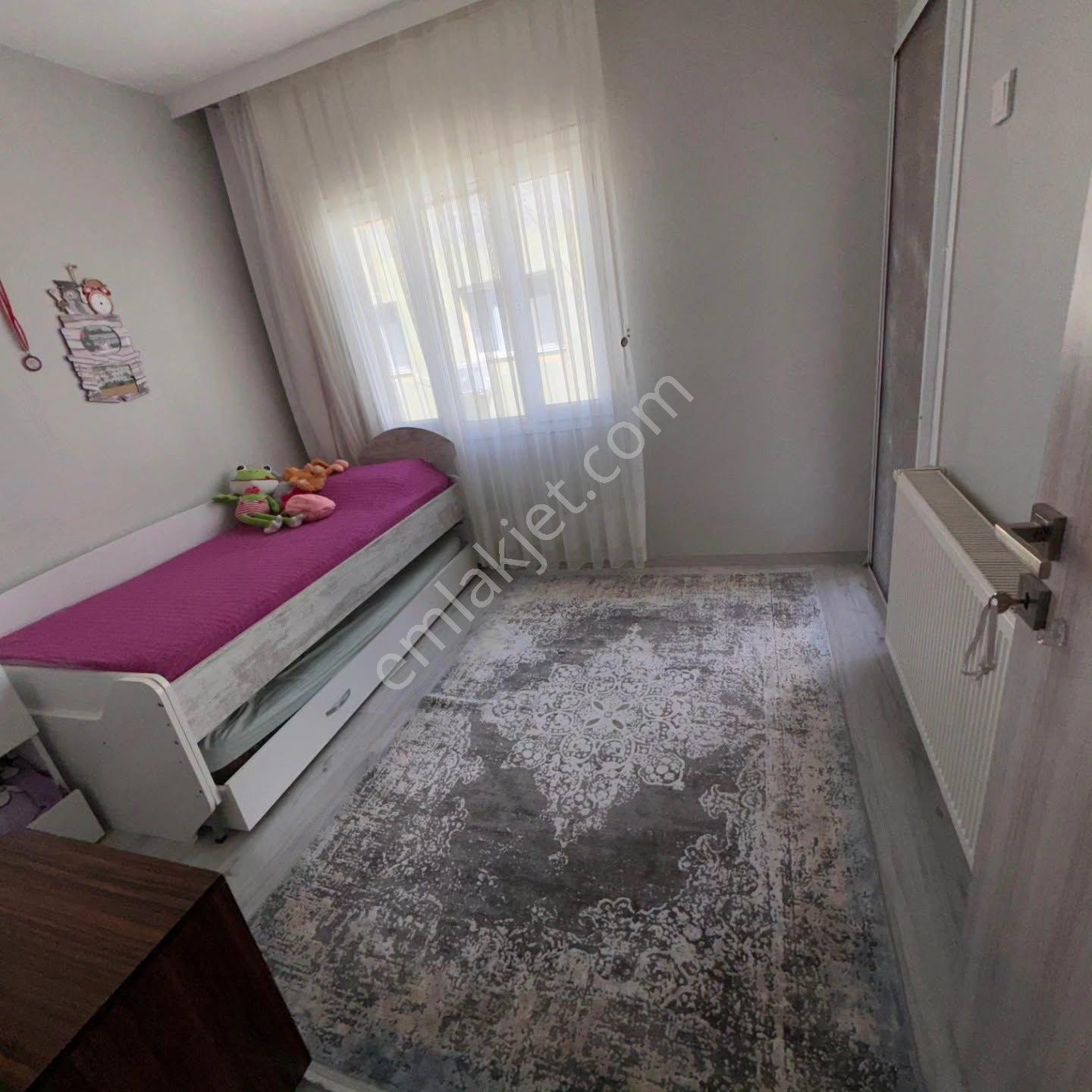 İstiklal De Satılık Daıre Ara Kat - Görsel 9