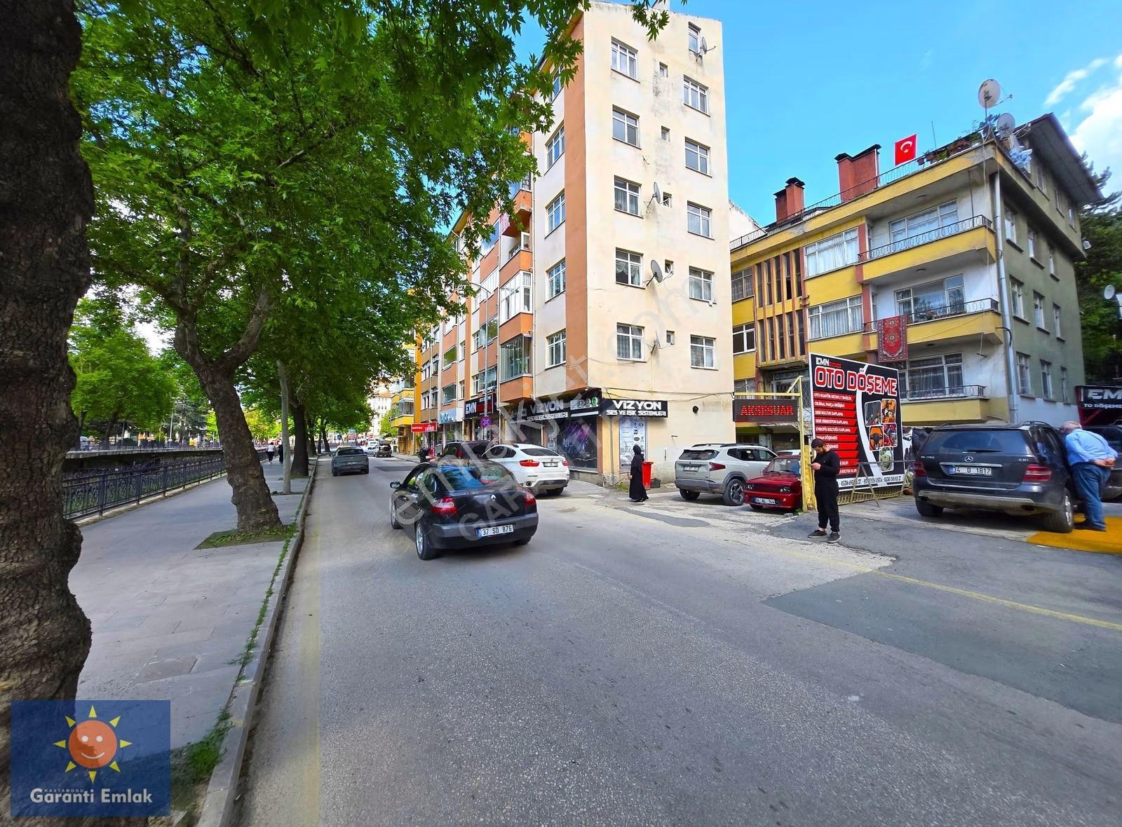 Garanti Emlak'tan - Sinan Bey Parkı Karşısı - 4+1 - Fırsat Daire - Görsel 4