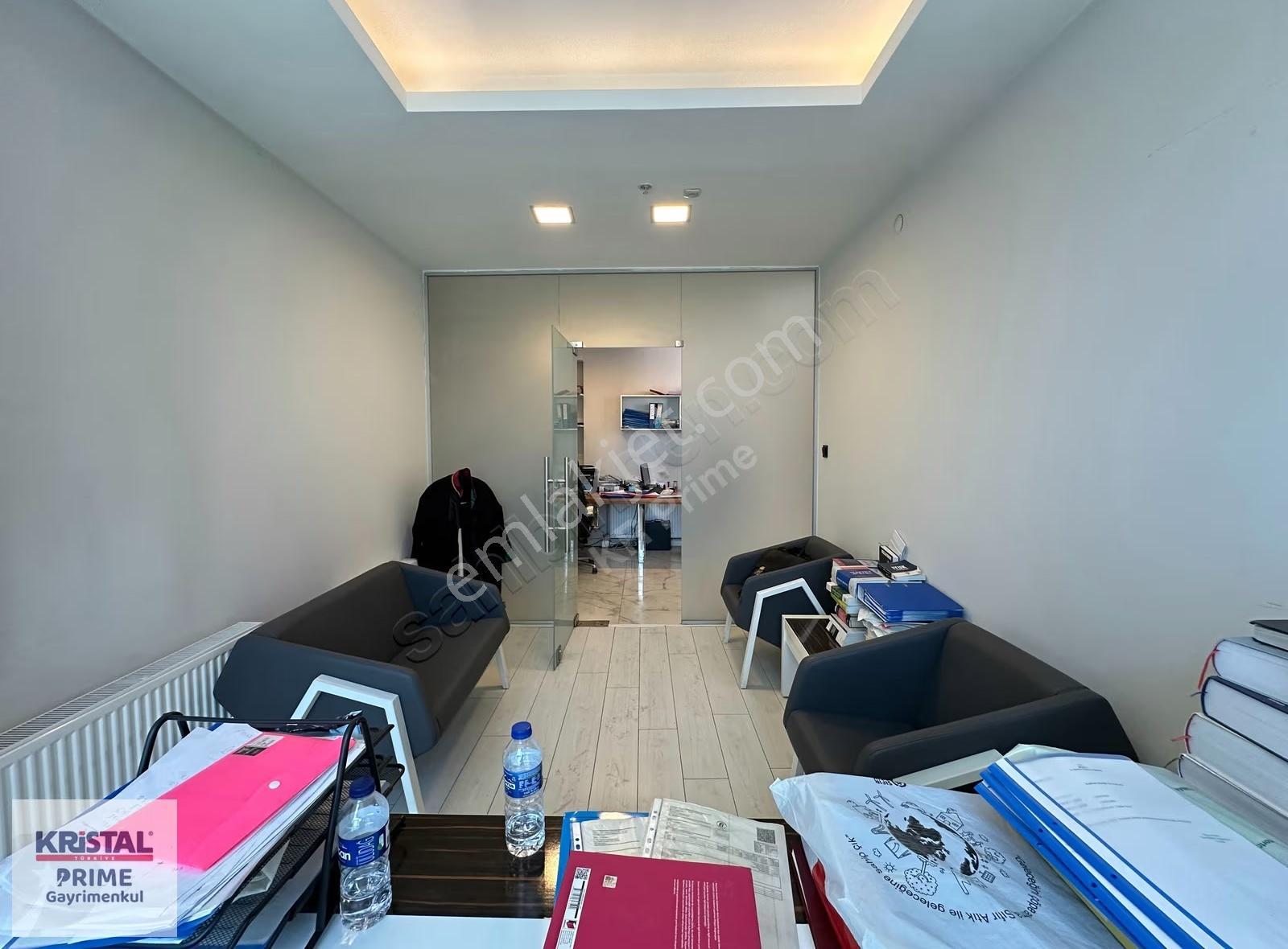 Kr Prime Dan Odunluk Mihraplı Plazada Satılık Ofis - Görsel 15