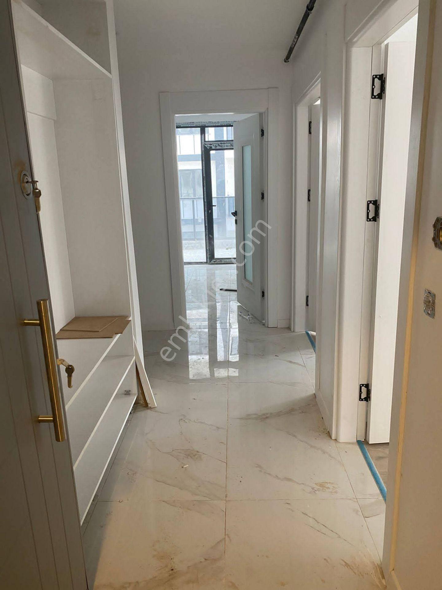 Büşra Gayrimenkulden Site İçinde Satılık Daire 3+1 Kat 1 - Görsel 10