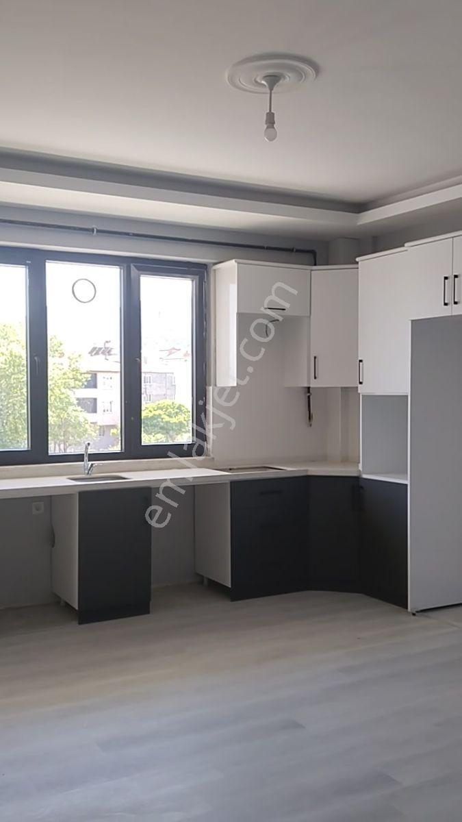 İnegöl Yeniceköy'de Kiralık Sıfır Lüks Daire - Görsel 35