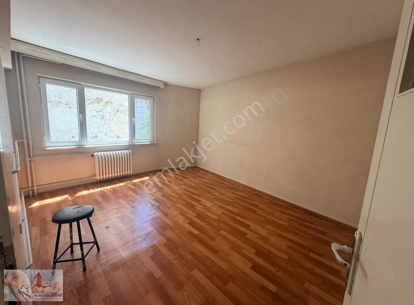 Heykel'de Valilik Binasının Arkasında Kiralık 3+1 Daire - Görsel 2